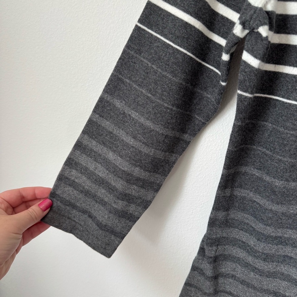 Lauren Ralph Lauren Gray Striped Sweater Dress Size Medium Gray Black White Fall - Picture 6 of 12